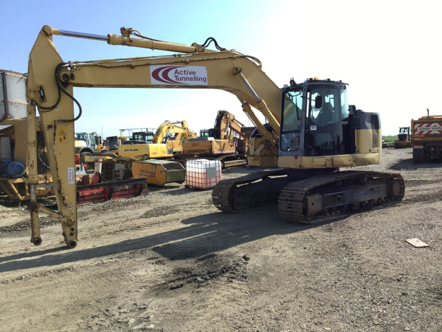 2000 Komatsu PC228US-2 Track Excavator