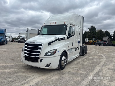 2021 Freightliner Cascadia 126 6x4 T/A Sleeper Truck Tractor