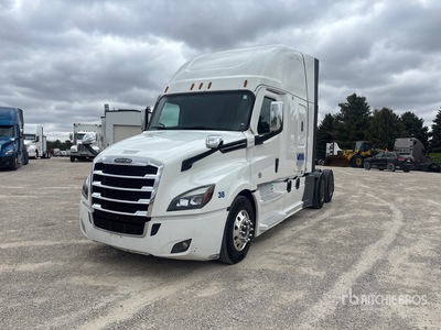 2021 Freightliner Cascadia 126 6x4 T/A Sleeper Truck Tractor