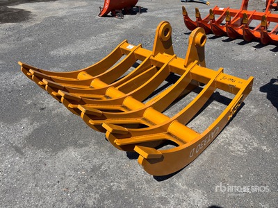 2025 SEC 74 in Excavator Rake - Fits Cat 330 (Unused)