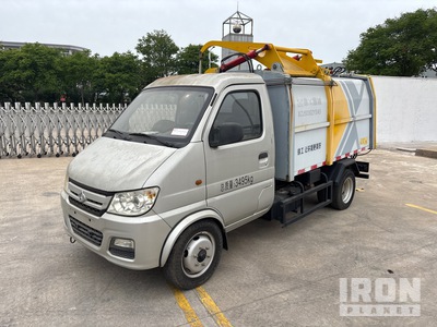 2019 CHANGAN SC1031GDD53 4x2 Side Loader شاحنة جمع النفايات