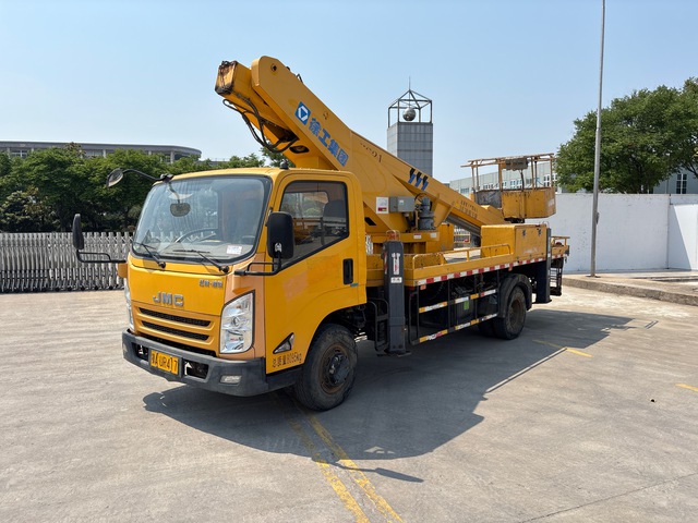 XCMG XZJ5080JGKJ5 on 2018 JMC XZJ5080JGKJ5 4x2 Bucket Truck