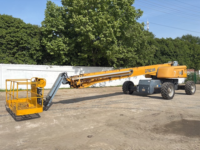 2018 XCMG GTBZ38S 4WD Diesel Telescopic Boom Lift 2018 XCMG GTBZ38S 4WD Diesel Telescopic Boom Lift