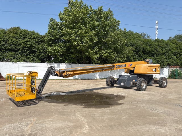 2018 XCMG GTBZ32S 4WD Diesel Telescopic Boom Lift 2018 XCMG GTBZ32S 4WD Diesel Telescopic Boom Lift
