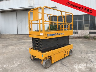 2019 XCMG GTJZ1012 Electric Scissor Lift