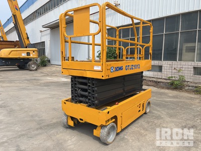2017 XCMG GTJZ1012 Electric Scissor Lift
