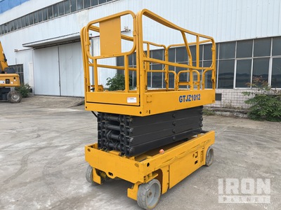 2018 XCMG GTJZ1012 Electric Scissor Lift