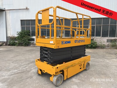 2017 XCMG GTJZ1012 Electric Scissor Lift