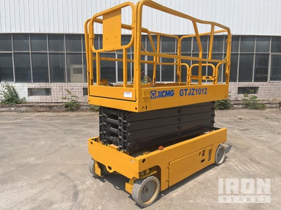 2017 XCMG GTJZ1012 Electric Scissor Lift