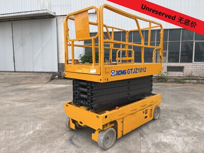 2018 XCMG GTJZ1012 Electric Scissor Lift