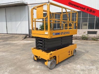 2018 XCMG GTJZ1012 Electric Scissor Lift