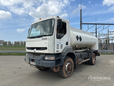 2003 Renault Kerax 320DCI 4x4 Crew Cab Camion ravitailleur Camión Cisterna de Combustible