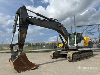 2011 Volvo EC380D Tracked Excavator