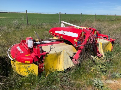 2012 Pottinger Novacat 301 Alphamotion 2800 mm 3-Point Hitch Faucheuse-conditionneuse à disques