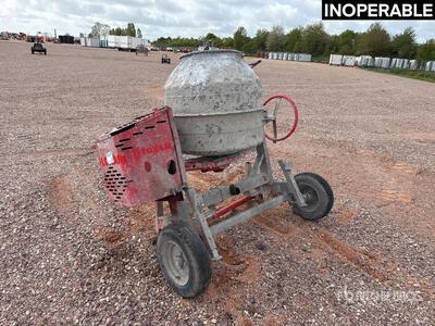 Betonniere Bétonnière portable (Inoperable)