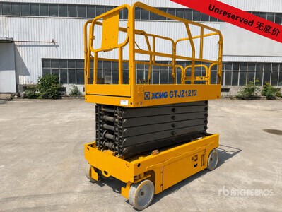 2018 XCMG GTJZ1212 Electric Scissor Lift