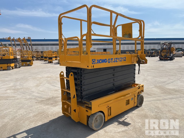2018 XCMG GTJZ1212 Electric Scissor Lift in Xuzhou, JS, China
