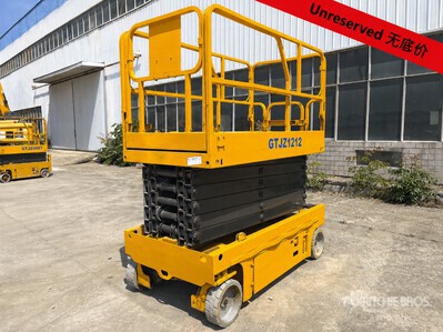 2018 XCMG GTJZ1212 Electric Scissor Lift