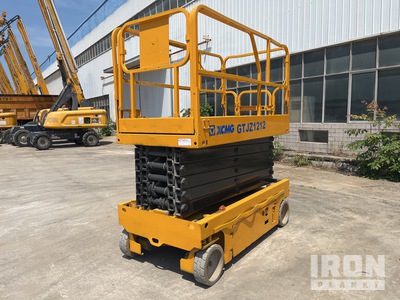 2019 XCMG GTJZ1212 Electric Scissor Lift