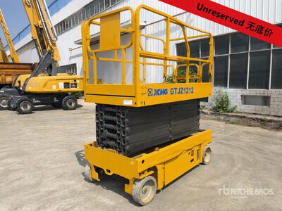 2017 XCMG GTJZ1212 Electric Scissor Lift