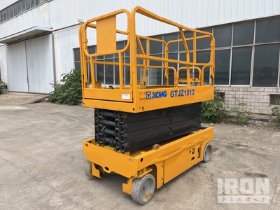 2018 XCMG GTJZ1012 Electric Scissor Lift