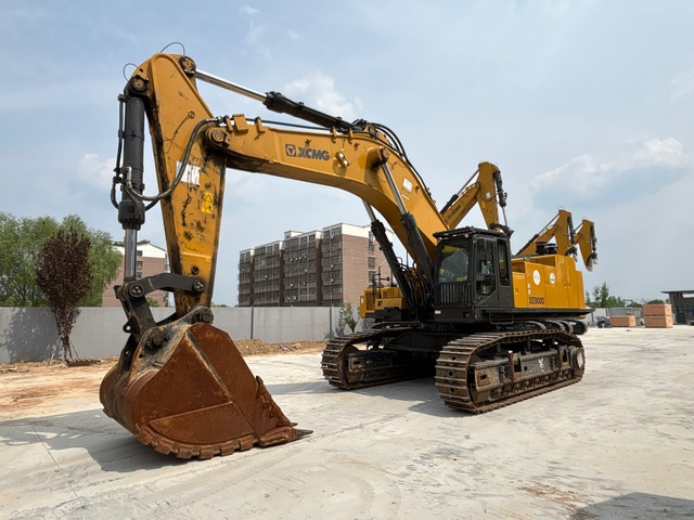 2024 XCMG XE900D Tracked Excavator