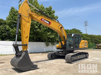 2025 XCMG XE260G Tracked Excavator