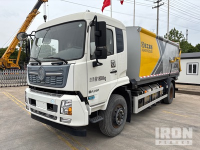 2019 Dongfeng DFV1182GP6NJ LNG 4x2 Sleeper شاحنة جمع النفايات