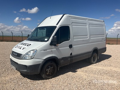 2011 Iveco Daily 50C17 Furgoneta de carga