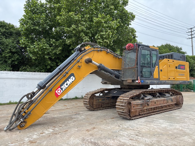 2021 XCMG XE690DK Tracked Excavator