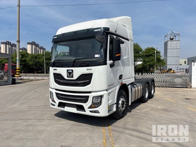 2024 XCMG XGA4250D5WC 6x4 T/A Sleeper Truck Tractor