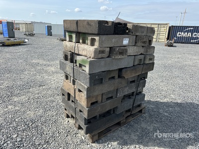 Quantity of (50) ZND/HERAS FENCE palstic, concreat Foot. Scaffolding