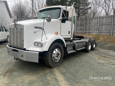 2008 Kenworth T800 6x4 T/A Day Cab Truck Tractor