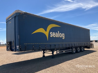2015 Lecitrailer 3E20 Tri/A Curtain Side Trailer