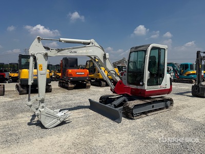 Takeuchi TB150C Excavator Spare Parts Pièces divers