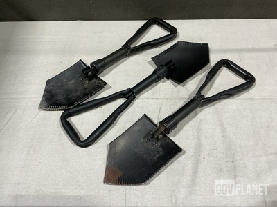 (40) Entrenching Tools