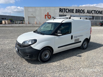 2020 Fiat Doblo شاحنة فان