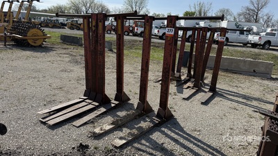 Quantity of (3) 44 in Fork Attachment