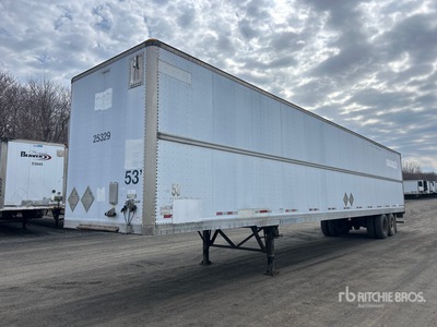 2004 Manac 53 ft x 102 in T/A Przyczepa furgon