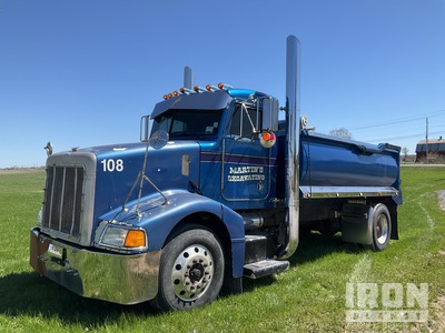 2003 Peterbilt 385 4x2 Camion à benne basculante D/E