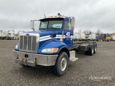 2006 Peterbilt 335 6x4 Kabina i podwozie