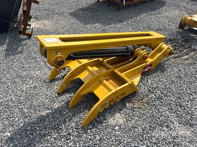 2026 HW THUMB20-25H 30 in Hydraulic Excavator Thumb - Fits Cat 320, 325 / 20 - 25 ton (Unused)