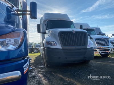 2019 International LT625 Cabeza Tractora Cabina Dormitorio