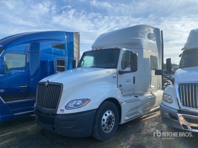 2019 International LT625 Tracteur routier couchette