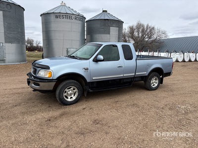 1998 Ford F-150 4x4 Extended Cab Pickup