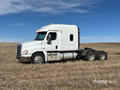 2005 Freightliner Cascadia 125 6x4 Cabeza Tractora Cabina Dormitorio