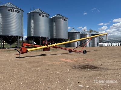 Westfield MK 100-61 10 in x 61 ft Swing Grain Auger