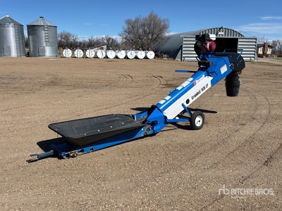 2013 Brandt 1515 LP 15 in x 15 ft Transfer Graan transportband