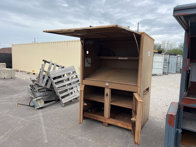Knaack 119 Job Site Box Knaack 119 Job Site Box