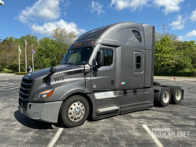 2022 Freightliner Cascadia 126 6x4 T/A Sleeper Truck Tractor